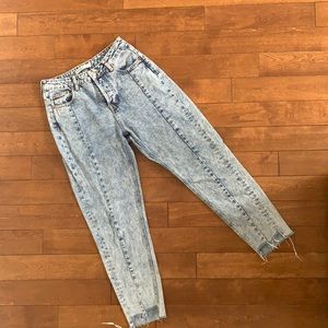ZARA High-waisted Mom Jeans